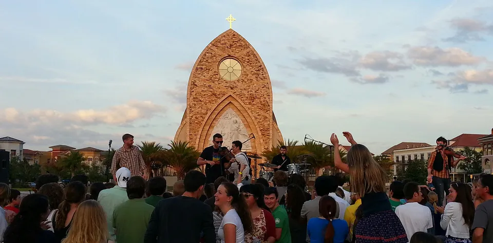 Ave Maria Real Estate
